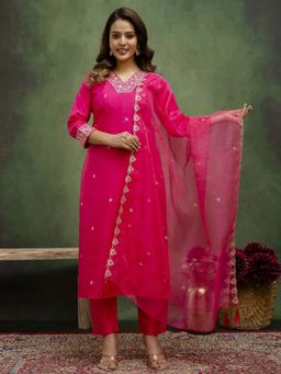 VredeVogel - Pink Embroidered V Neck Kurta with Pant and Dupatta