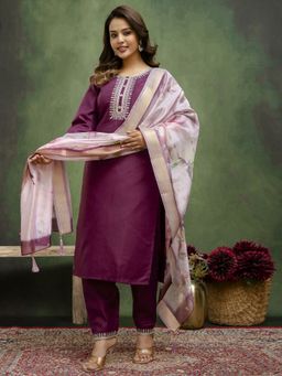 VredeVogel - Purple Embroidered Kurta with Pant and Dupatta