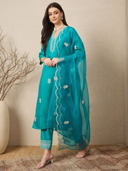 VredeVogel - Teal Embroidered Kurta with Pant and Dupatta