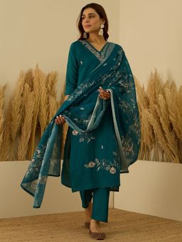VredeVogel - Teal Embroidered Kurta with Pant and Dupatta