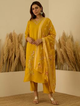 VredeVogel - Yellow Embroidered Kurta with Pant and Dupatta