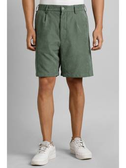 Simon Carter - Men Green Solid Relaxed Fit Shorts