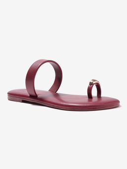Pair ie Tales - Maroon Toe-Ring Flats