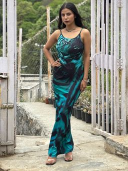 Tandul - Stunning Green Tiger Printed Maxi Dress