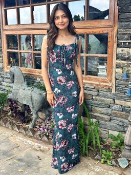 Tandul - Women Green Floral Printed Bodycon Maxi Dress