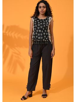 Maba India - Black Block Print Seashell Tassel Top