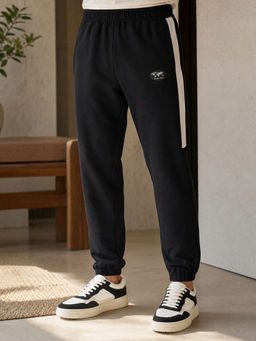 Nobero - Men Just Go Embroidered Tapered Fit Pant - Black