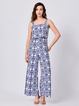Outzidr - Women Blue Floral Relaxed Fit Co-Ord (Set of 2)