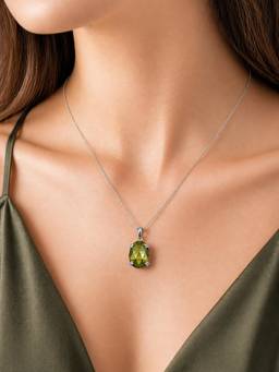 CARATIRO - 925 Sterling Silver Antique Shape Green Olive Solitaire Necklace In Silver