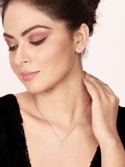 Silberry - 925 Sterling Silver Solitaire Dream 6 mm Pendant