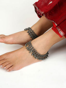Teejh - Aradhya Oxidised Anklet