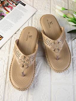 XE Looks - Attractive and Fancy Laser Design Soft Doctor Slippers