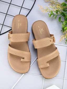 XE Looks - Chic and Elegant Flat Slippers