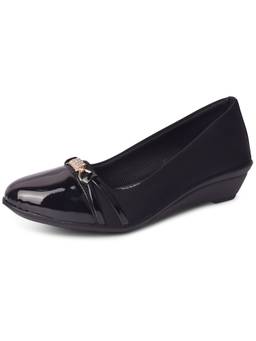 XE Looks - Classic and Graceful Ballerinas