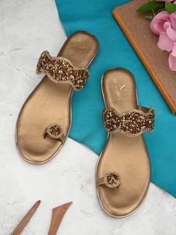 XE Looks - Classic Antique Design Comfortable Flat Slippers