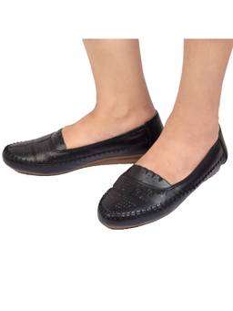 XE Looks - Stylish And Graceful Comfortable Ballerinas