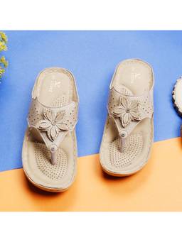 XE Looks - Graceful And Elegant Soft And Cushioned Doctor Slippers