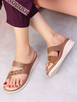 XE Looks - Brown Soft and Comfortable Orthopedic Footbed Doctor Slippers