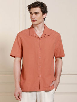Dennis Lingo - Men Peach Collar Neck Solid Casual Shirt
