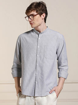 Dennis Lingo - Men Grey Mandarin Neck Stripes Casual Shirt