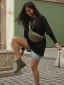 Olive color option, Currently selected