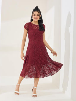 Latin Quarters - Maroon Cap Sleeve Round Neck Casual Fit and Flared Midi Dress