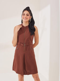 Latin Quarters - Brown Solid Mandarin Neck Casual A-Line Mini Dress with Belt