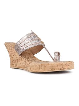 Inc.5 - Women Rose Gold Ethnic Wear Embellished One Toe Kolhapuris