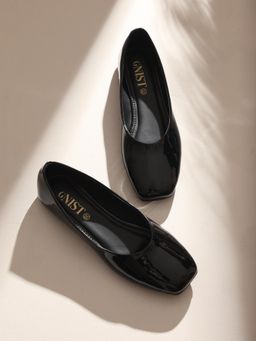 GNIST - Regular Square Toe Black Ballerinas