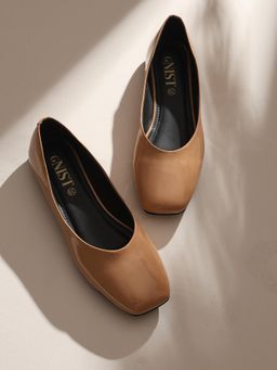 GNIST - Regular Square Toe Beige Ballerinas