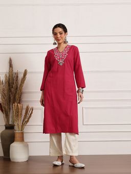 Barara Ethnic - Women Red Cotton Embroidered Kurta