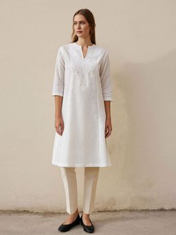Barara Ethnic - Women White Linen Embroidered Kurta
