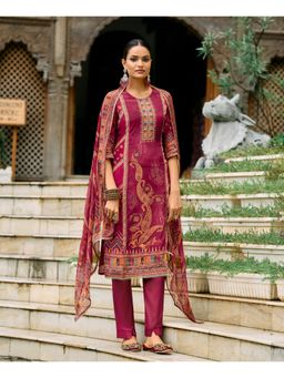MOJILAA - Women Maroon Crepe Paisley Printed Straight Kurta with Pant and Dupatta