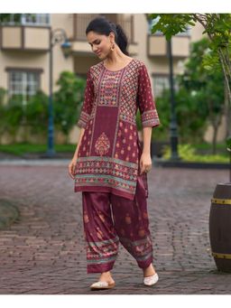 MOJILAA - Women Maroon Chinon Chiffon Abstract Print Kurta with Salwar