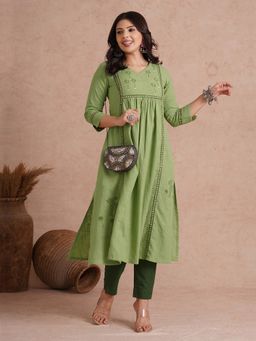 Kami Kubi - Women Cotton Green Solid Straight Fit Kurta