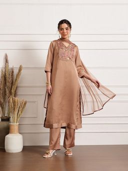 Barara Ethnic - Embroidered Kurta with Pant and Dupatta