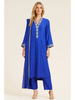 Barara Ethnic - Women Royal Blue Embroidered Kurta with Pant and Dupatta
