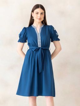 Oxolloxo - Blue Embroidered Regular Knee Length Dress