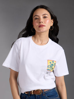 Twenty Dresses by Nykaa Fashion - White Oversized Floral Graphic Print Half Sleeves T-Shirt