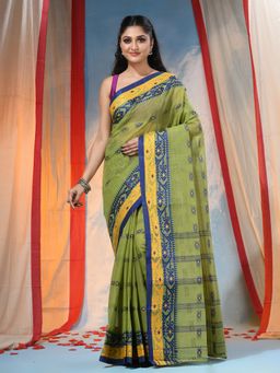 DESH BIDESH - Women's Traditional Green Handloom Woven Saree