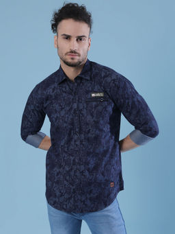 Campus Sutra - Men Graphic Design Casual Shirts