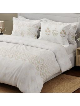 Boutique Living - 100% Cotton 600 Tc White Digital Floral Print King Bedsheet With 4 Pillow Covers