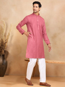 Kraft India - Maroon Mandarin Neck Embroidered Kurta