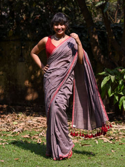 Suta - Mauve Solid Cotton Blend Saree