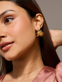 Pipa Bella by Nykaa Fashion - Gold Textured Hoop Earrings