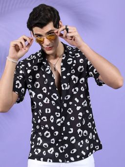 The Indian Garage Co - Men Relaxed Fit Printed Half Sleeves Cuban Collar Resort Wear Shirt- Black