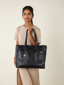 Toteteca - Women Chic Urban Black Tote Bag