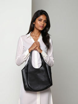 Toteteca - Women Unlined Black Solid Shoulder Bag