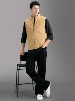 Pepe Jeans - Men Beige Solid Sleeveless Jacket