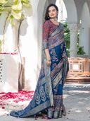 Navy Blue color option, Sold out, Currently selected